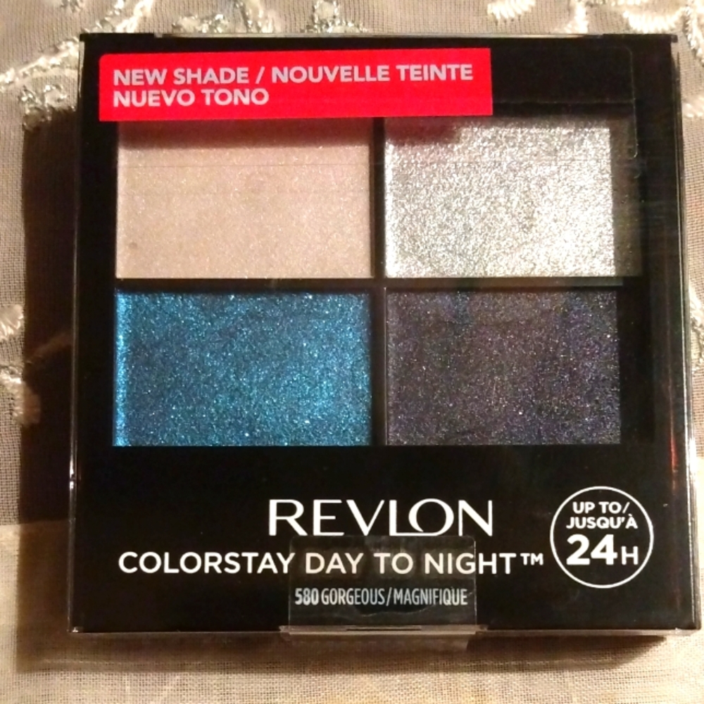 Revlon 4 Sparkling Eyeshadow Compact